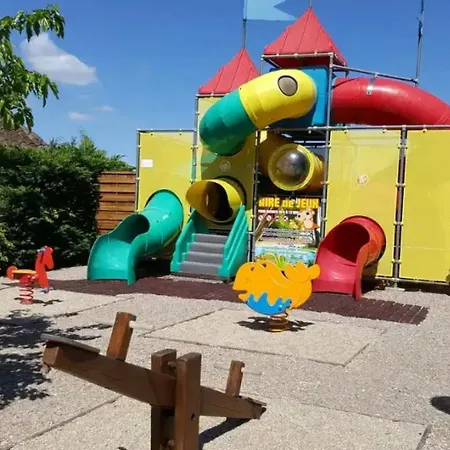 Zecamping 3 Etoiles Espace Aquatique Pet Friendly Mobil-home Bbq 4 Pers אוהל מפואר