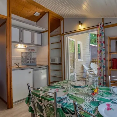 Zecamping 3 Etoiles Espace Aquatique Pet Friendly Mobil-home Bbq 4 Pers אוהל מפואר 3*