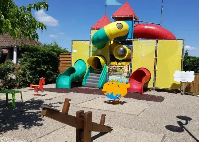 Zecamping 3 Espace Aquatique Pet Friendly Mobil-home Bbq 4 Pers Luxusní stan 3*