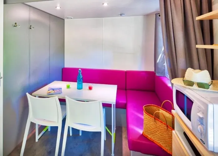 3 Etoiles - Parc Aquatique - Ccbeebd